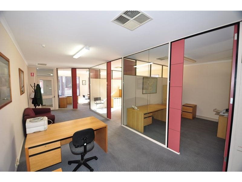 75A High Street, Kangaroo Flat VIC 3555