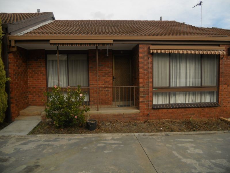 4/8 Murphy Street, Kennington VIC 3550