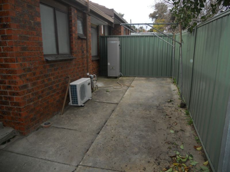 4/8 Murphy Street, Kennington VIC 3550