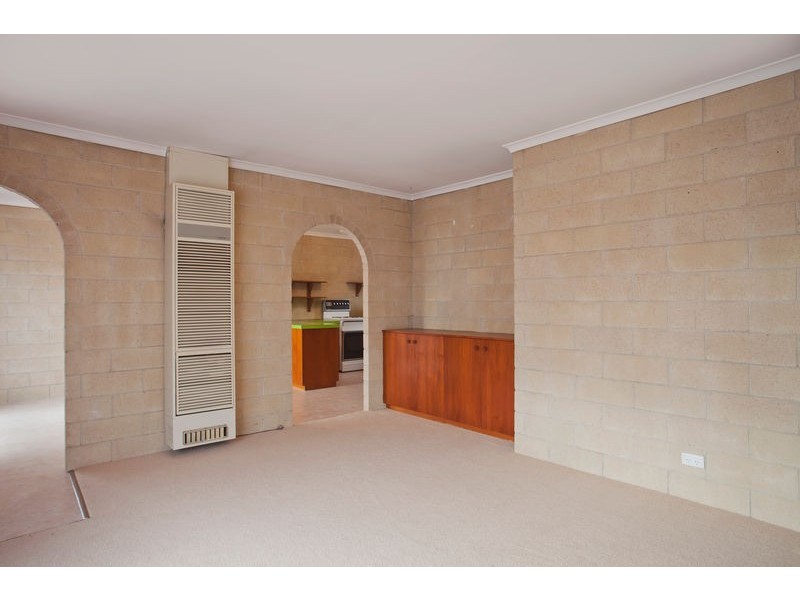 2/11 Brazier Street, Eaglehawk VIC 3556