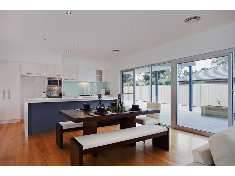 37 Alexander Close, Strathfieldsaye VIC 3551