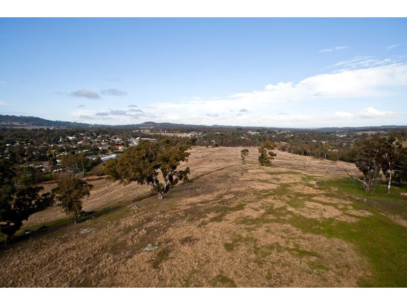 3643 Calder Highway, Harcourt VIC 3453