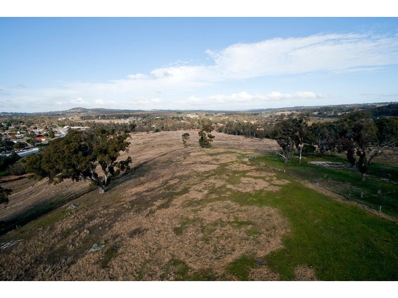 3643 Calder Highway, Harcourt VIC 3453