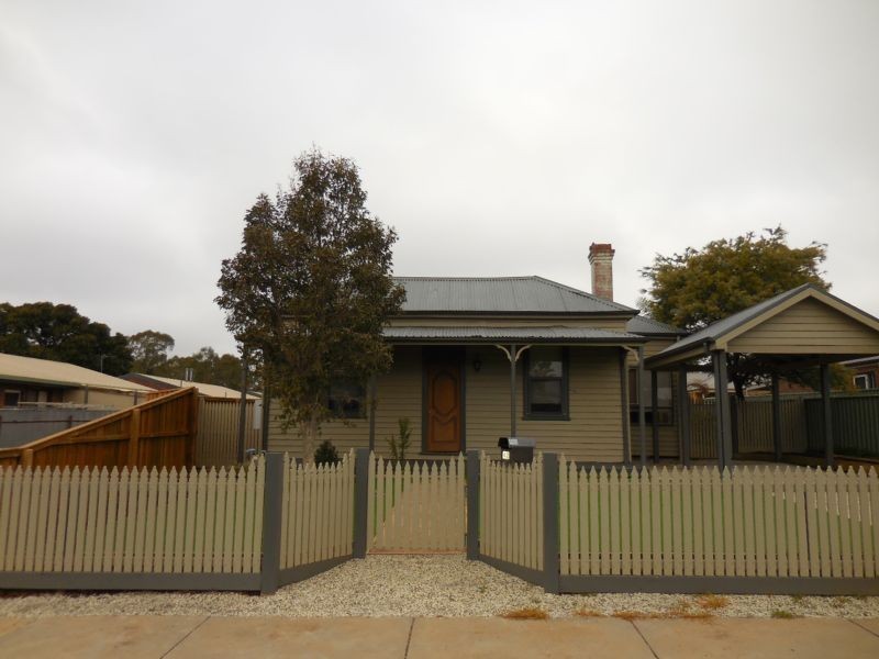 42 Nelson Street, California Gully VIC 3556