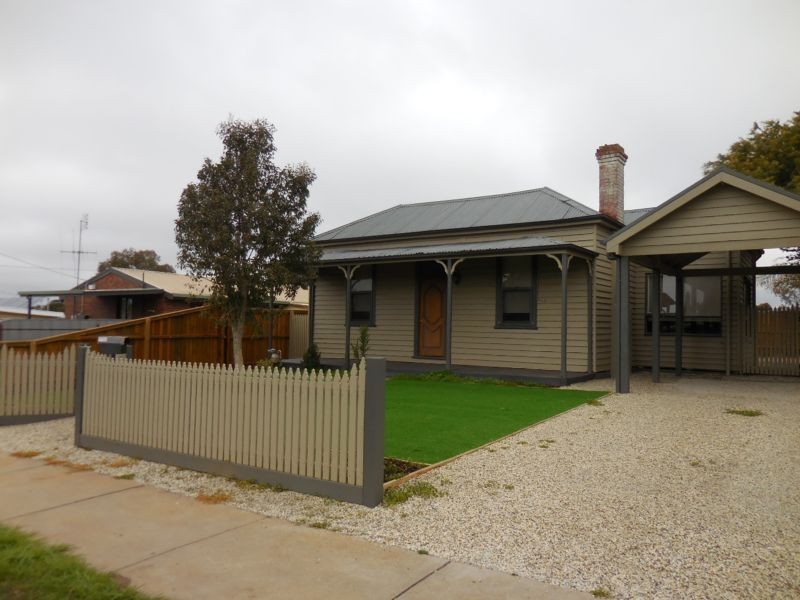 42 Nelson Street, California Gully VIC 3556