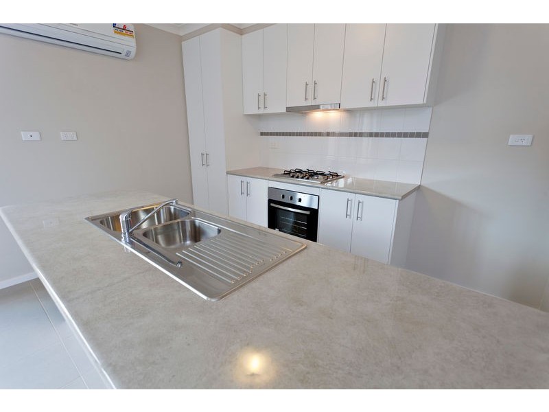 8/33 Kennewell Street, White Hills VIC 3550