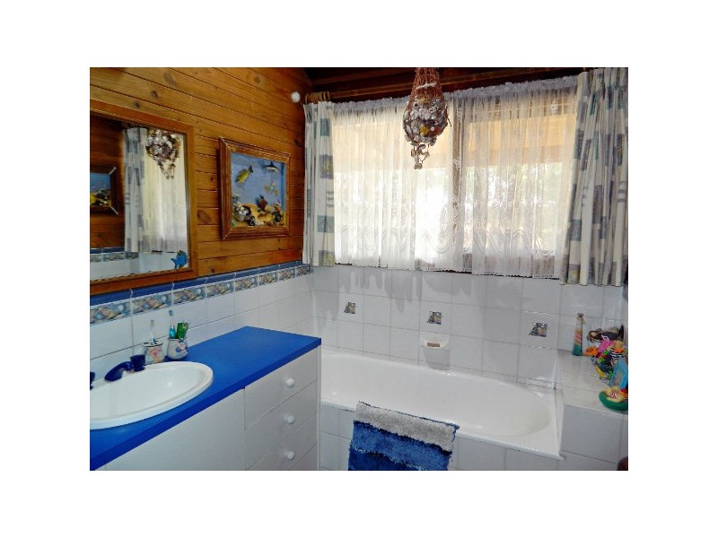 163 Longs Road, Serpentine VIC 3517