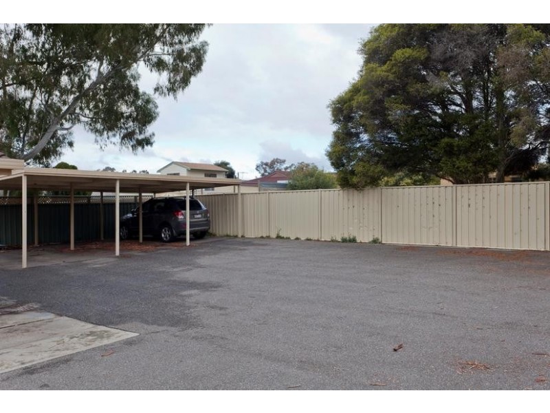 2/23 Hope Street, Kangaroo Flat VIC 3555