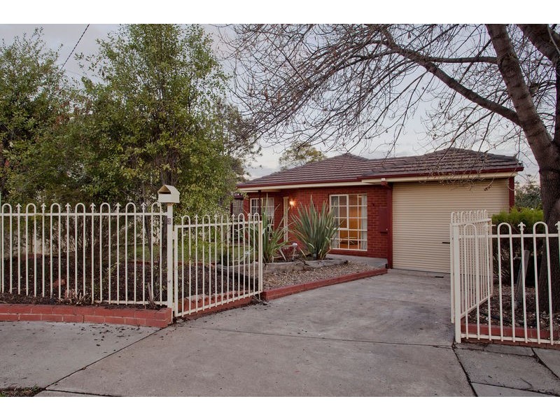 3 Mayo Court, Golden Square VIC 3555