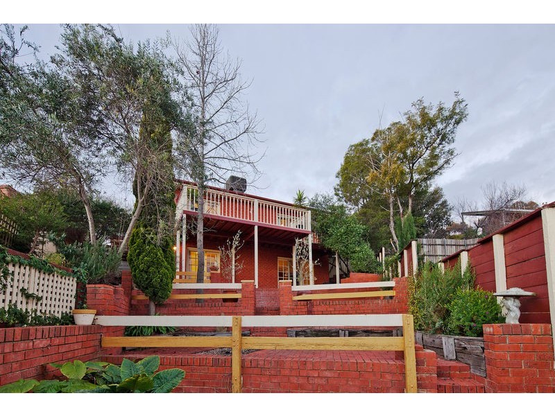 3 Mayo Court, Golden Square VIC 3555