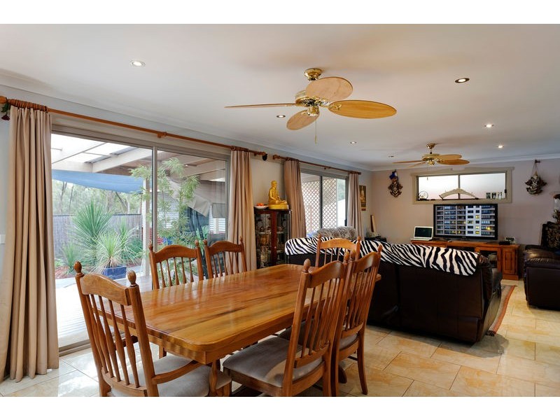 37 Jerribong Way, Kangaroo Flat VIC 3555