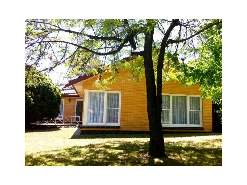 221 McIvor Road, Strathdale VIC 3550