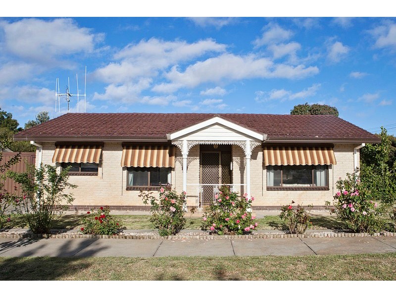 14 Carolin Street, Flora Hill VIC 3550