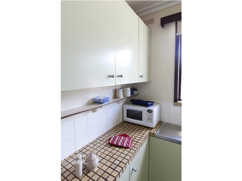 14 Carolin Street, Flora Hill VIC 3550