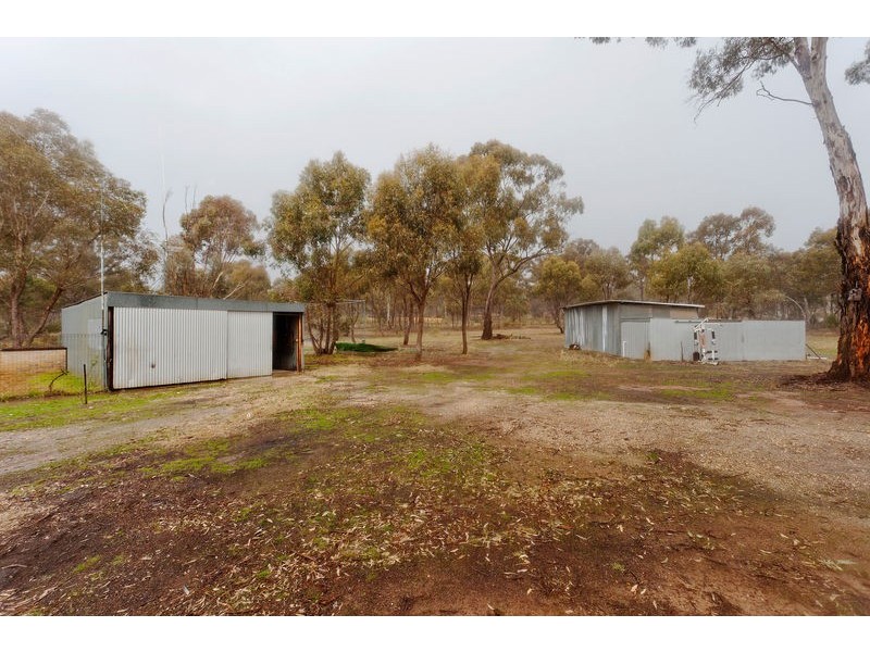 15 Boyds Road, Lockwood VIC 3551