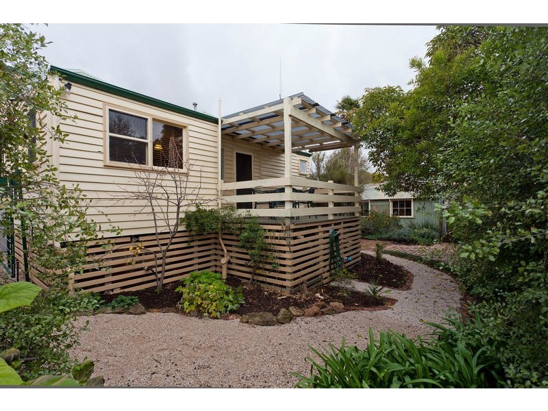 20 Horace Street, Quarry Hill VIC 3550