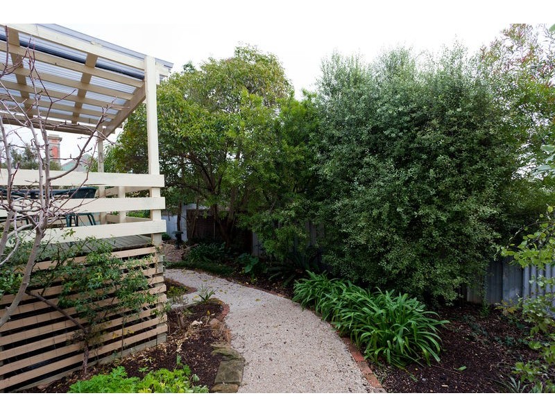 20 Horace Street, Quarry Hill VIC 3550