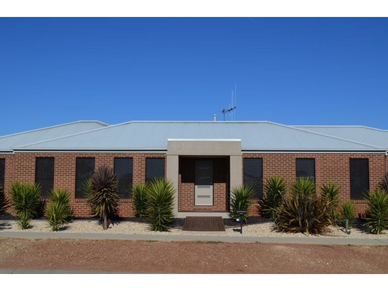 28 Lower Beckhams Road, Maiden Gully VIC 3551