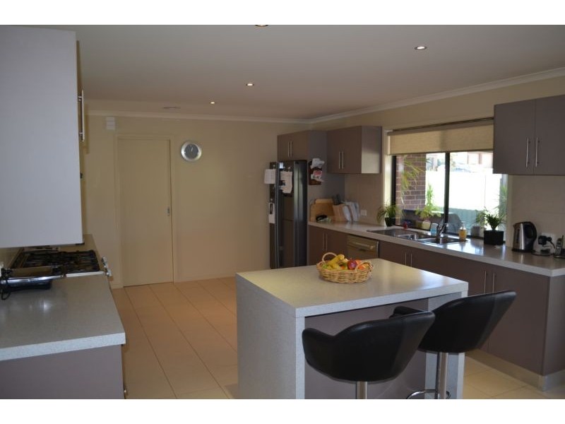 28 Lower Beckhams Road, Maiden Gully VIC 3551