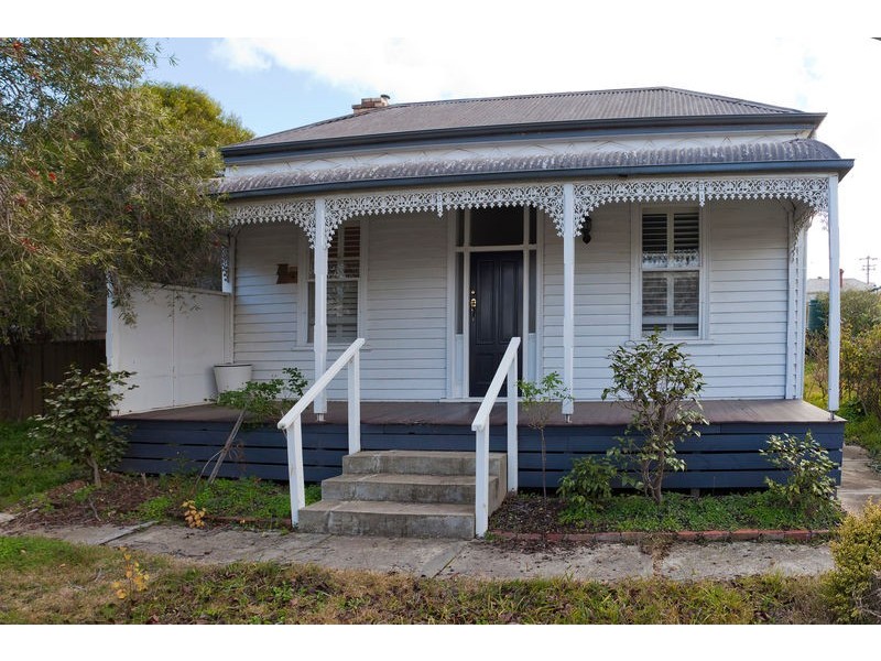 292 MacKenzie Street, Golden Square VIC 3555