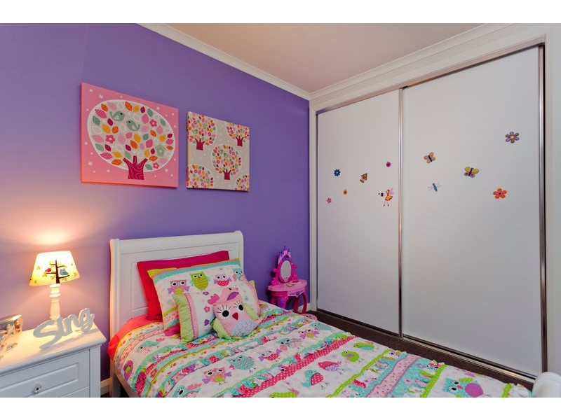 16 Garden Drive, Epsom VIC 3551