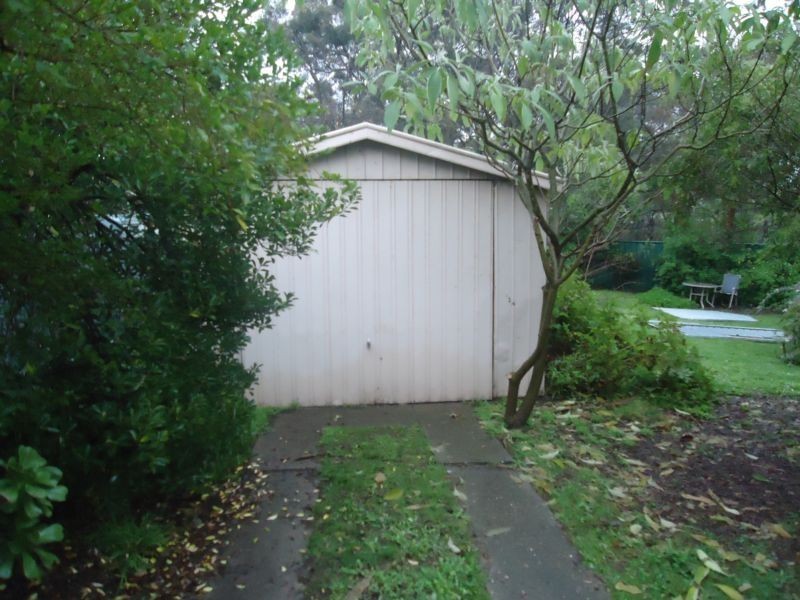 10 Morrison Street, Kangaroo Flat VIC 3555