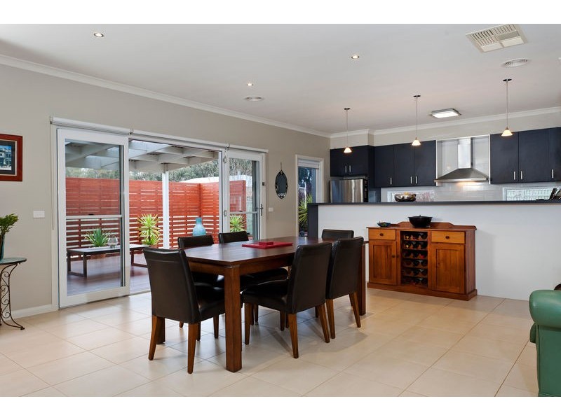 9 Shetland Road, Junortoun VIC 3551