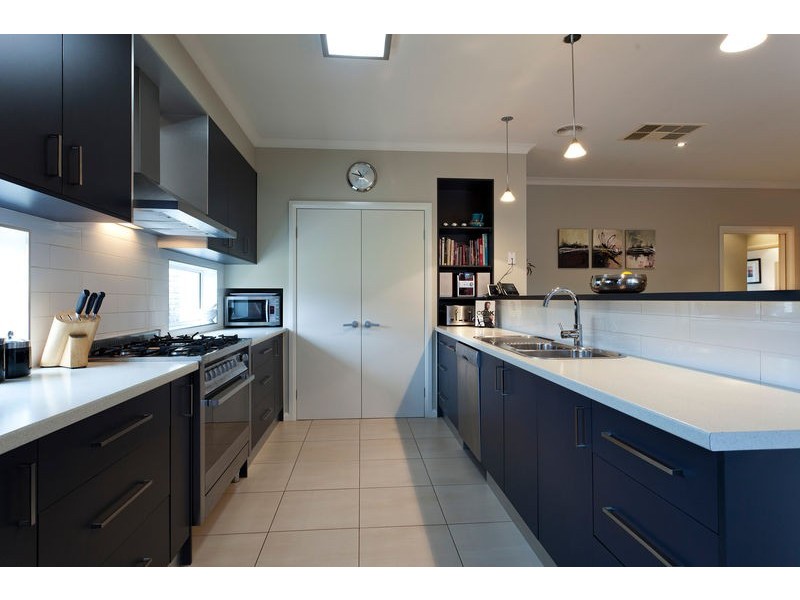 9 Shetland Road, Junortoun VIC 3551