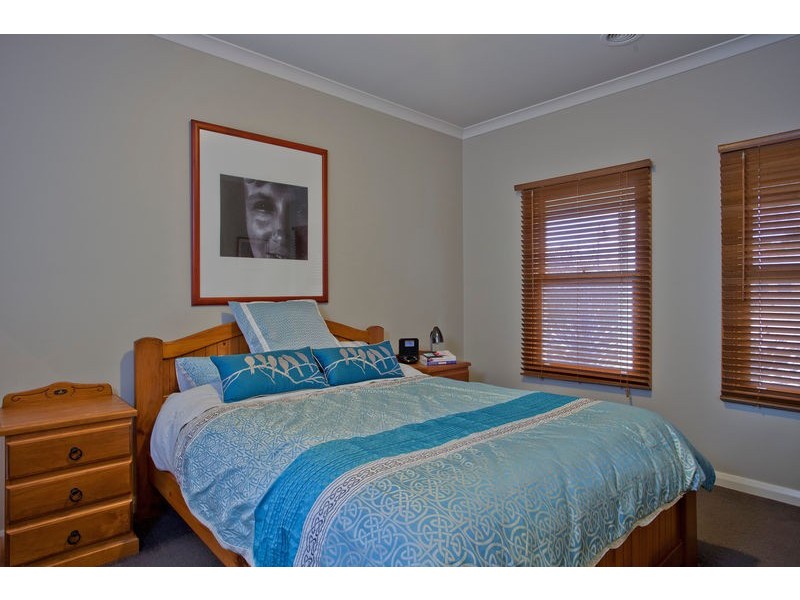 9 Shetland Road, Junortoun VIC 3551