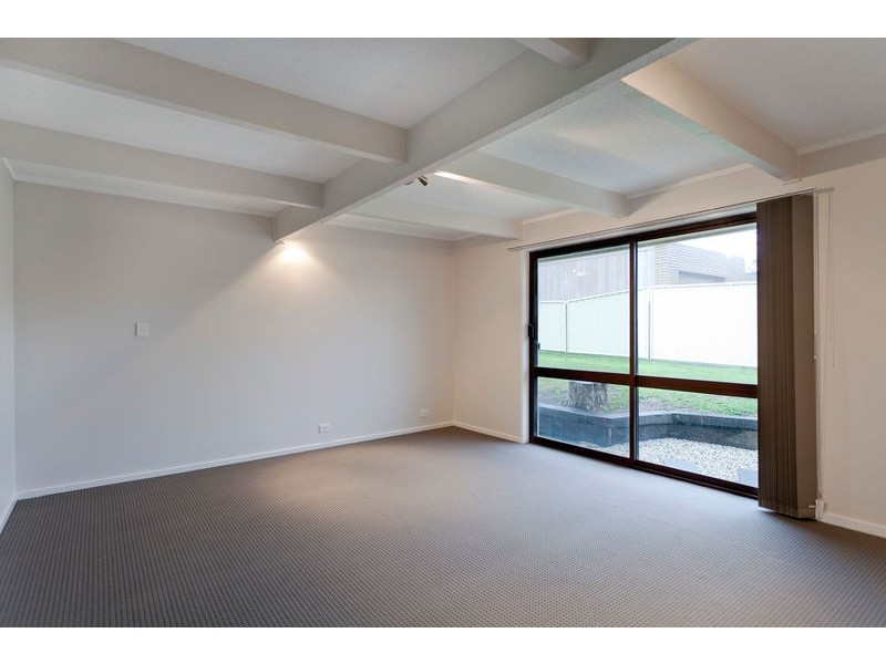 10 Strathdale Crescent, Strathdale VIC 3550