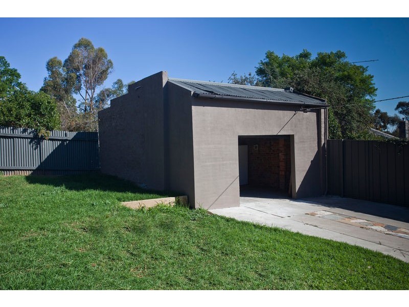 4 Wirth Street, Flora Hill VIC 3550