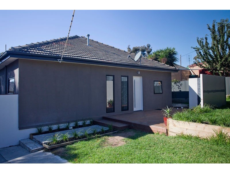 4 Wirth Street, Flora Hill VIC 3550