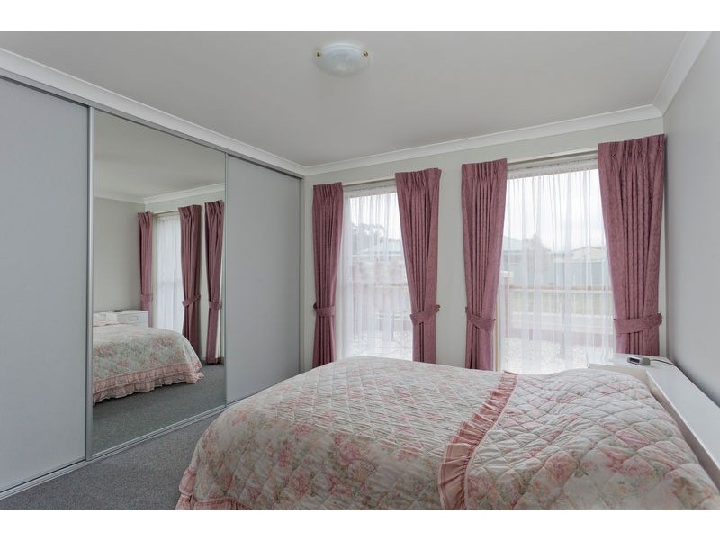 17 Chantelle Court, Kangaroo Flat VIC 3555