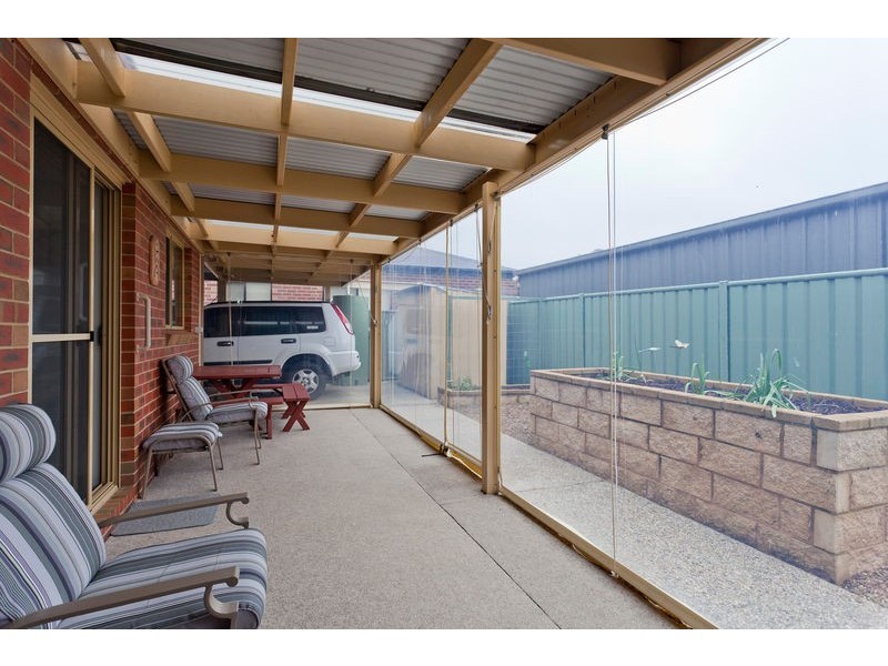 17 Chantelle Court, Kangaroo Flat VIC 3555