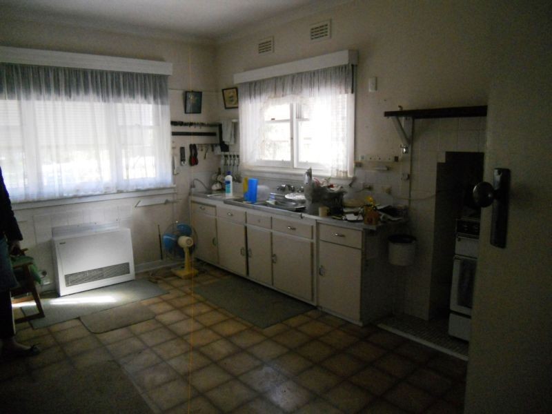 57 Bellevue Road, Golden Square VIC 3555