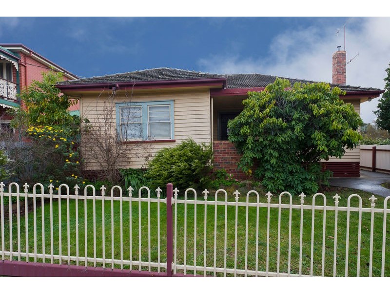 54 Chum Street, Golden Square VIC 3555