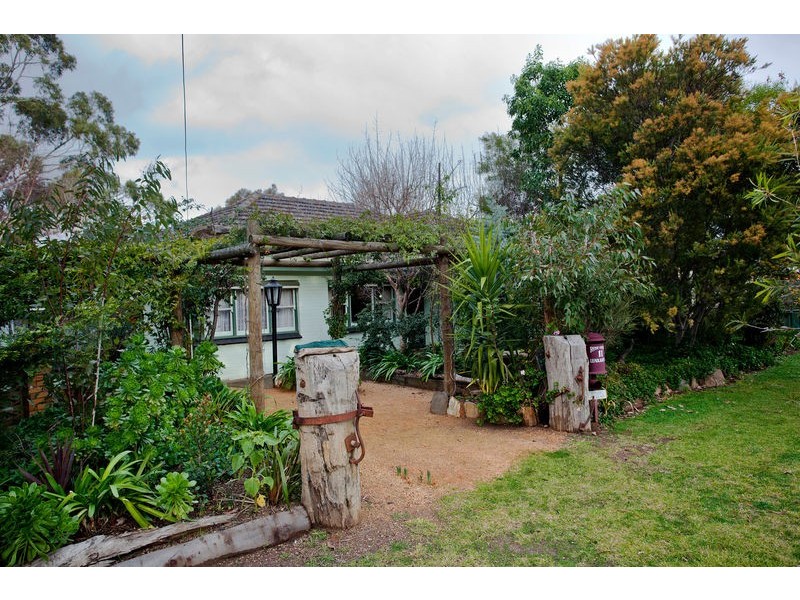 11 Market Street, Eaglehawk VIC 3556