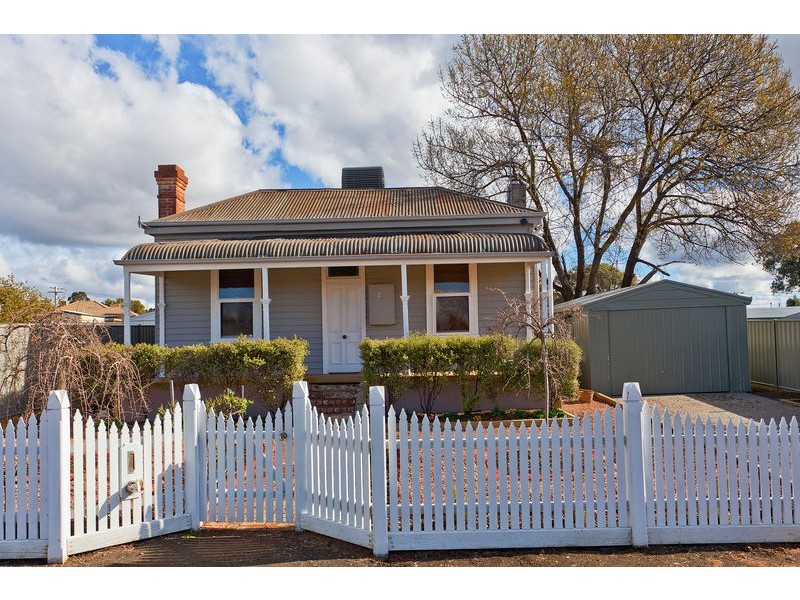 20 MacDougall Road, Golden Square VIC 3555