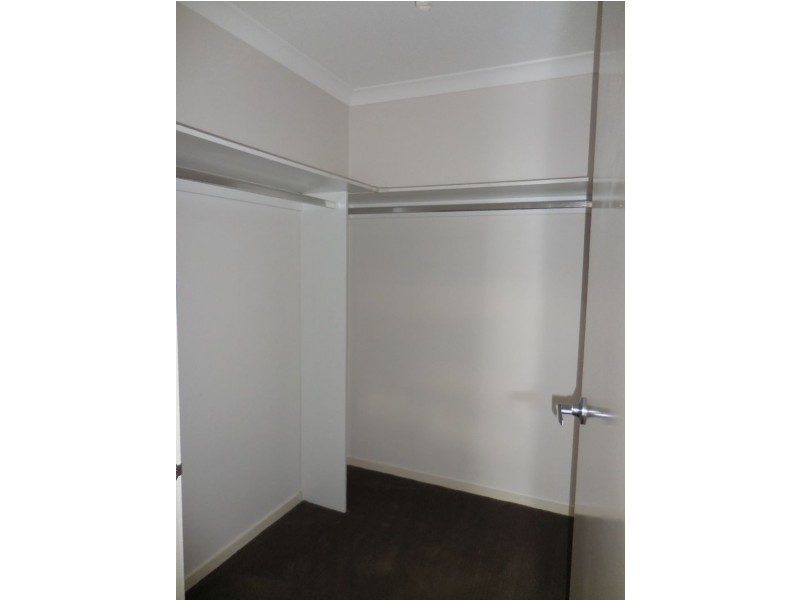 5 Arrawalli Avenue, Epsom VIC 3551