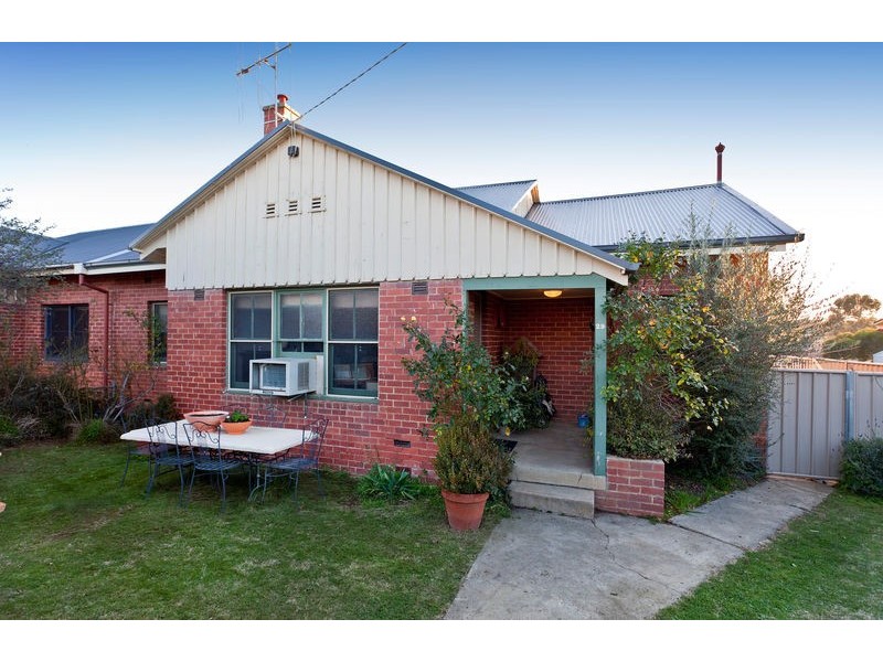 29 Churchill Avenue, Flora Hill VIC 3550