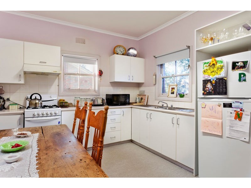 29 Churchill Avenue, Flora Hill VIC 3550