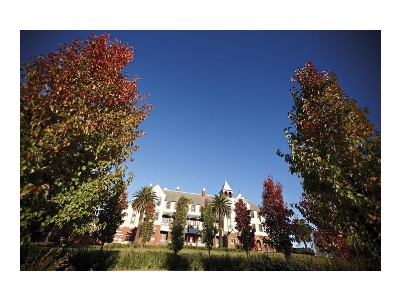 190 St Aidans Road, Kennington VIC 3550