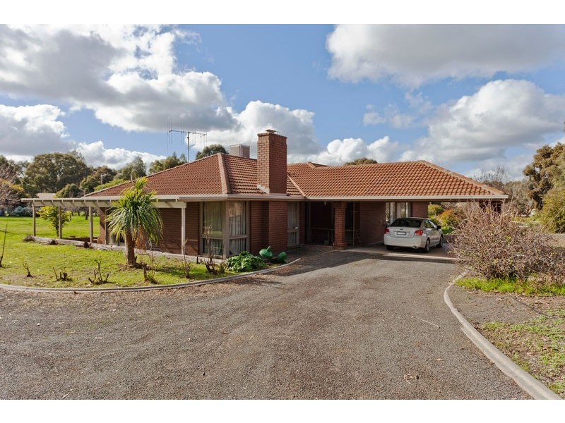 121 Sullivans Road, Strathfieldsaye VIC 3551