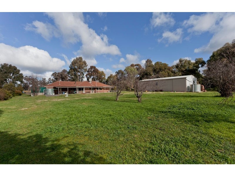 121 Sullivans Road, Strathfieldsaye VIC 3551