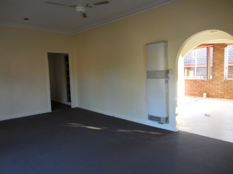 15 Drechsler Street, Flora Hill VIC 3550