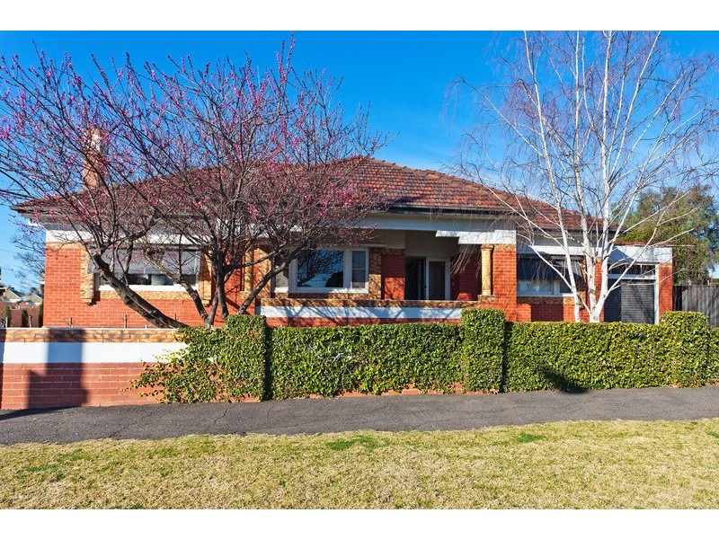 83 Sternberg Street, Kennington VIC 3550