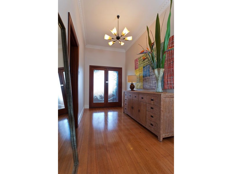 83 Sternberg Street, Kennington VIC 3550