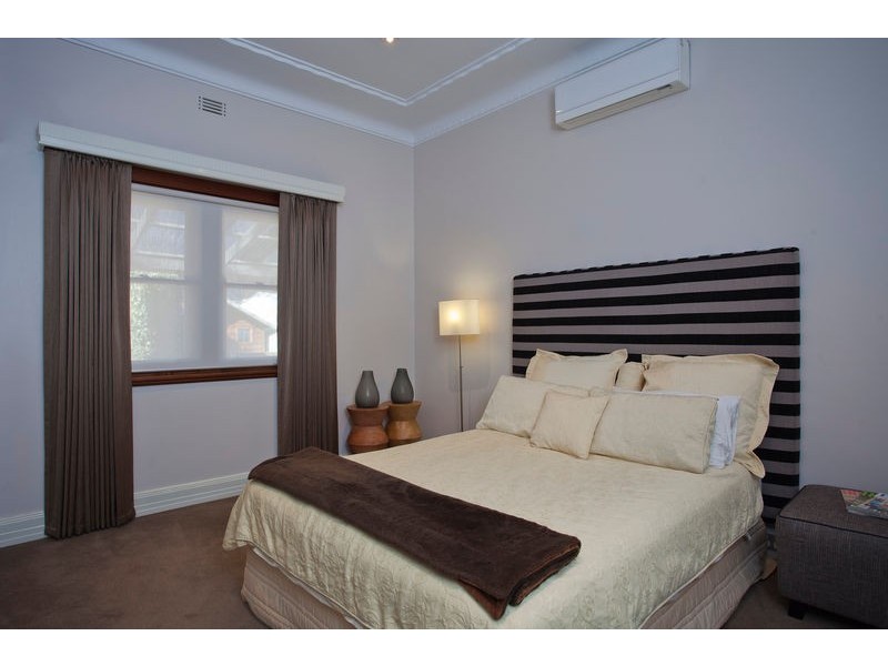 83 Sternberg Street, Kennington VIC 3550