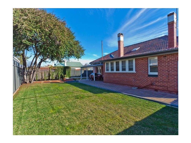83 Sternberg Street, Kennington VIC 3550