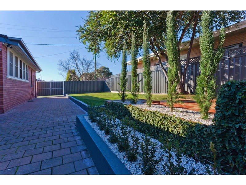 83 Sternberg Street, Kennington VIC 3550